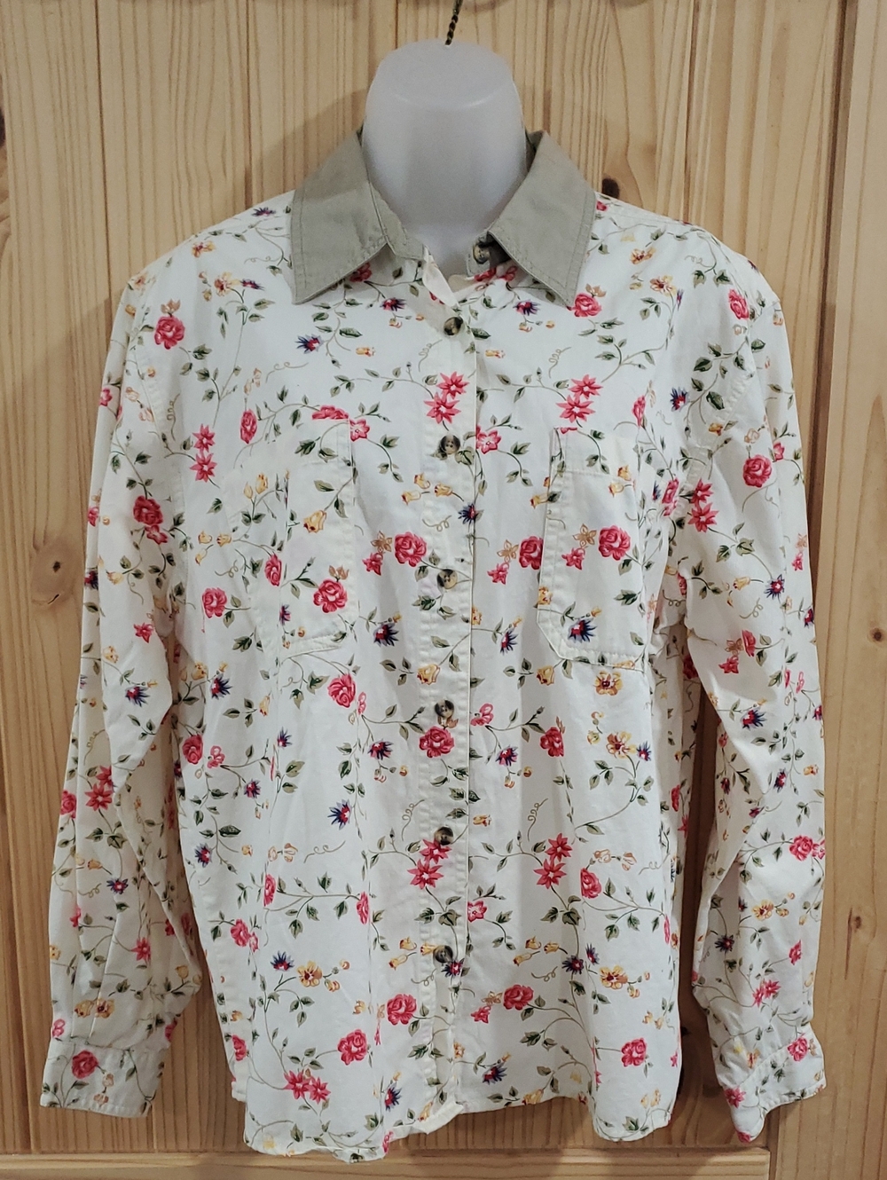 Vintage Floral Button-Up Women’s Blouse - Cream with Pink Flowers